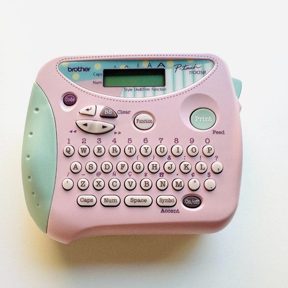 3205 BROTHER P TOUCH LABEL MAKER MACHINE PASTEL COMBINATION STATIONERY OFFICE - Picture 3 of 9